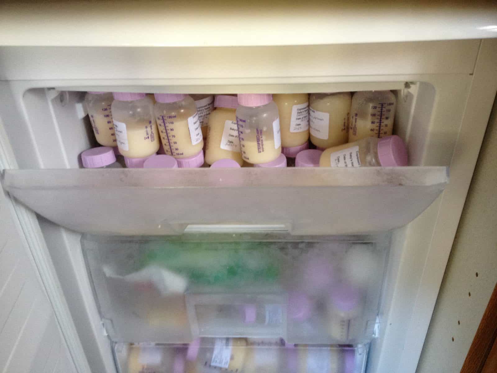 How to Safely Store Breastmilk in Freezer Bags